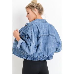 Cropped Denim Scrunch Jacket